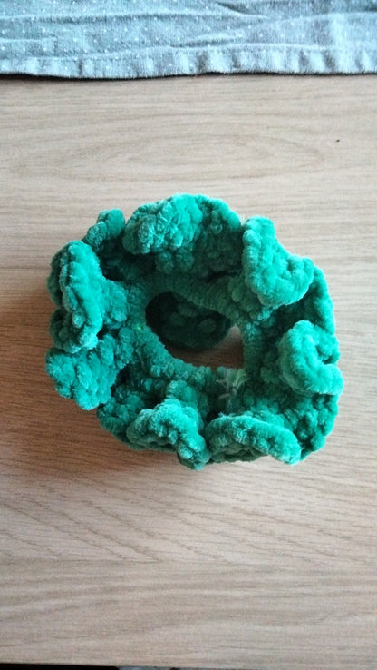 Crochet Christmas Scrunchies