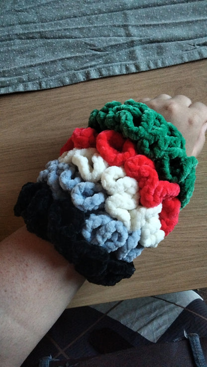 Crochet Christmas Scrunchies